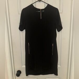 Nixon Asked Cash Black Short Sleeve Dress with Zipper Accents Size M